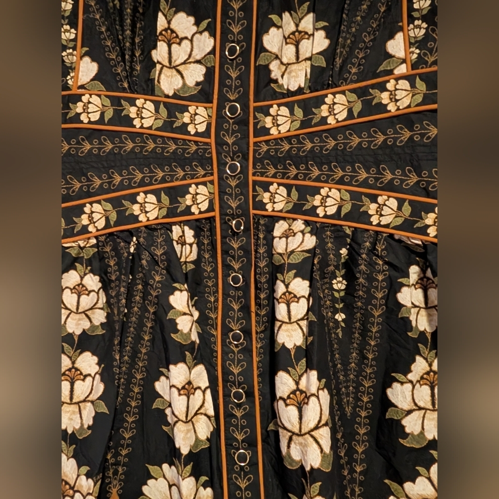 FARM Rio Black Floral Long-Sleeve Button Dress with Gold and Cream Accents - Picture 4 of 12